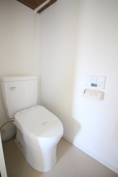 物件内観写真11　(トイレ)