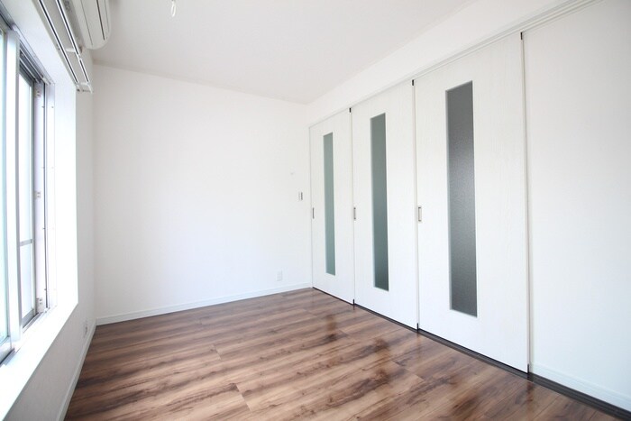 物件内観写真15　(居室)