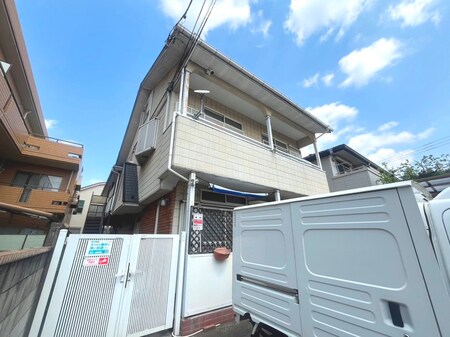 ハ－レス高井戸外観写真