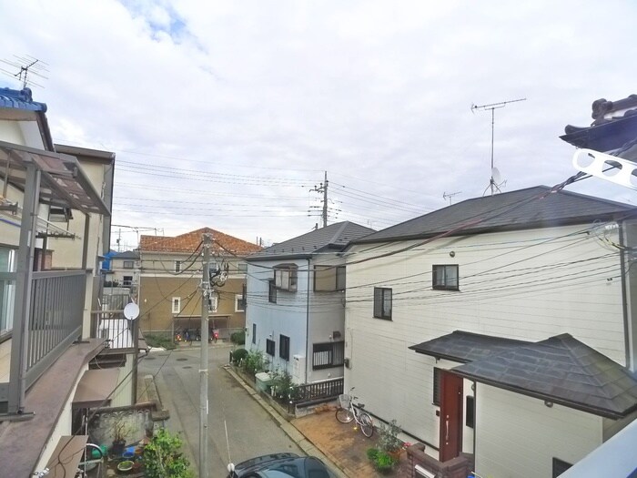 物件内観写真20　(室内からの展望)