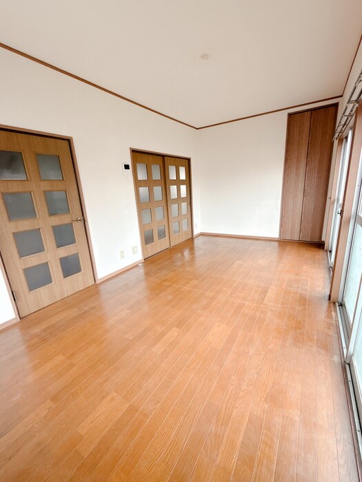 物件内観写真10　(居室)