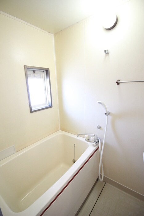 物件内観写真8　(バス／シャワールーム等)