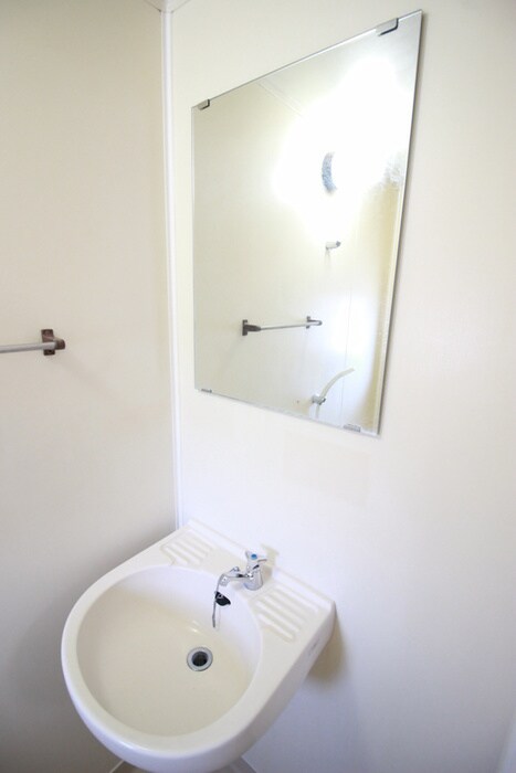 物件内観写真12　(洗面)