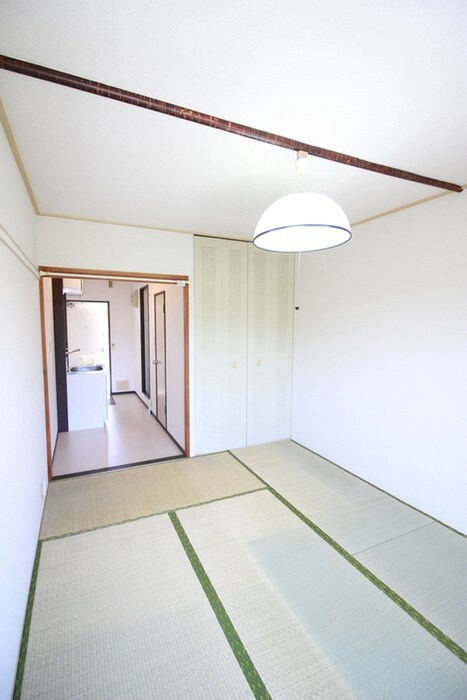 物件内観写真16　(居室)