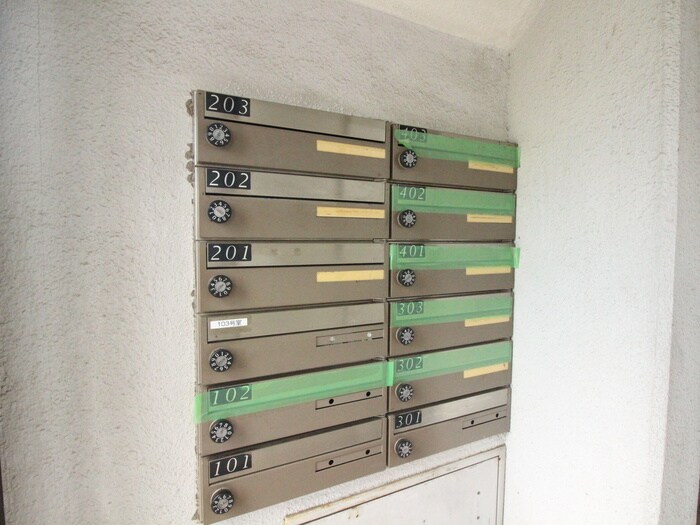 物件外観写真4　(建物設備)