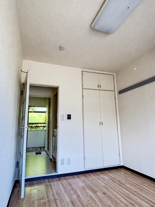 物件内観写真12　(居室)