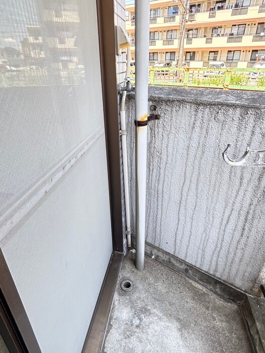 物件内観写真14　(洗濯機置場)