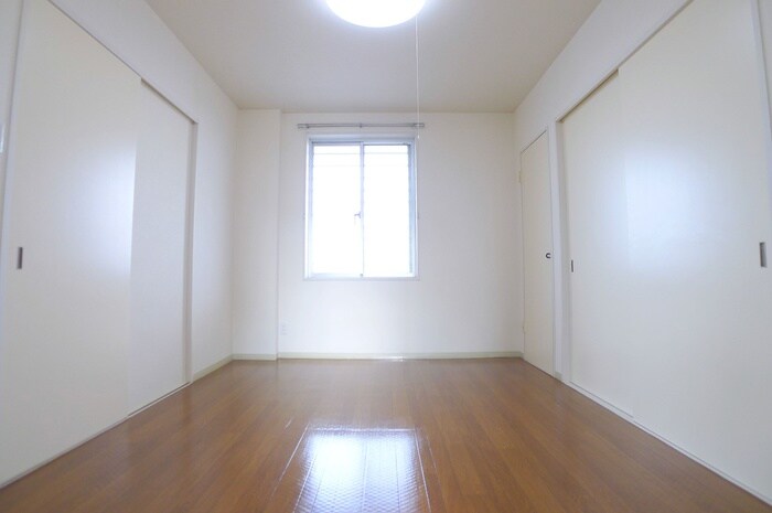 物件内観写真16　(居室)