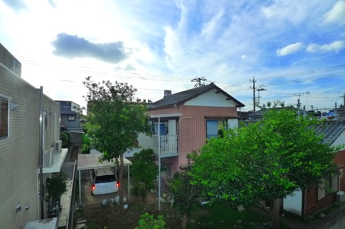 物件内観写真22　(室内からの展望)