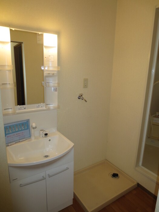 物件内観写真10　(洗面)