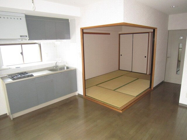 物件内観写真9　(居室)