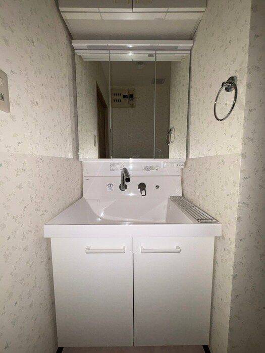 シマムラビルの洗面