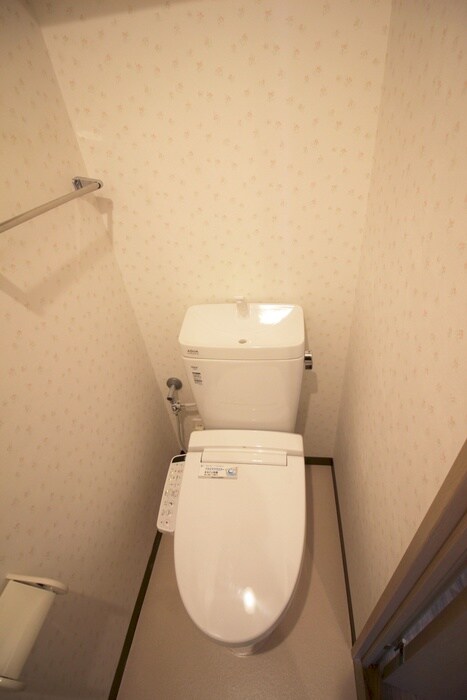 物件内観写真16　(トイレ)