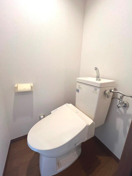 物件内観写真11　(トイレ)
