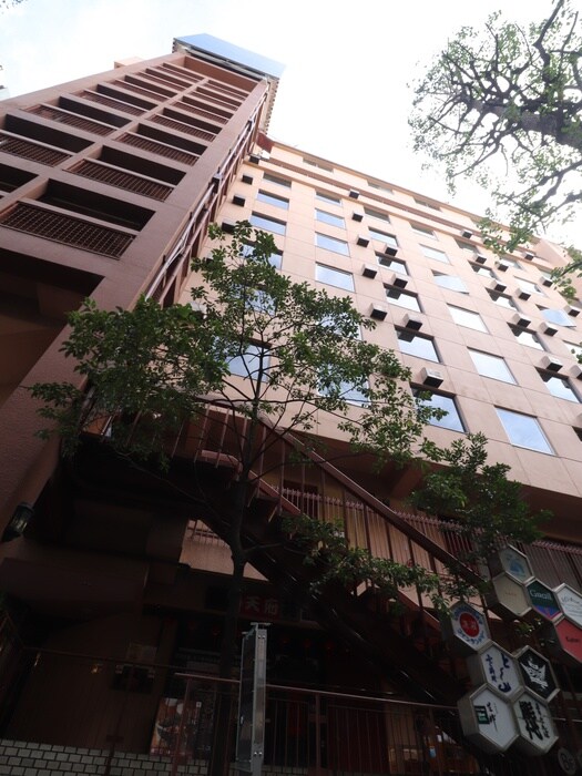 麻布エンパイアマンションの外観写真