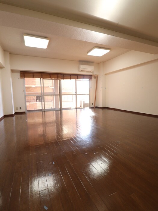 物件内観写真11　(居室)