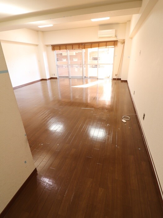 麻布エンパイアマンションの廊下