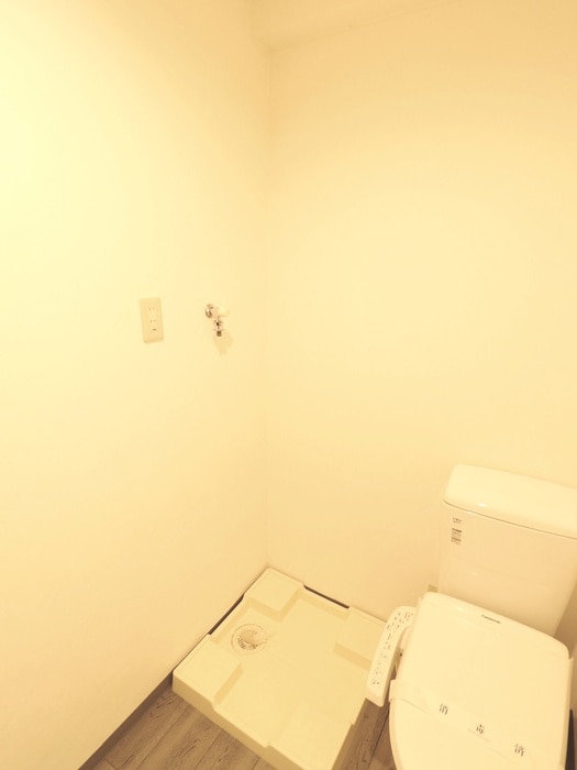 物件内観写真19　(洗濯機置場)