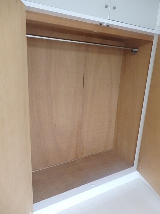 物件内観写真15　(収納)