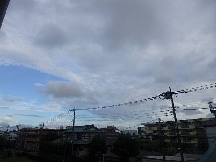 物件内観写真21　(室内からの展望)