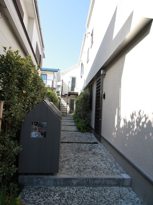 物件外観写真3　(外観写真)