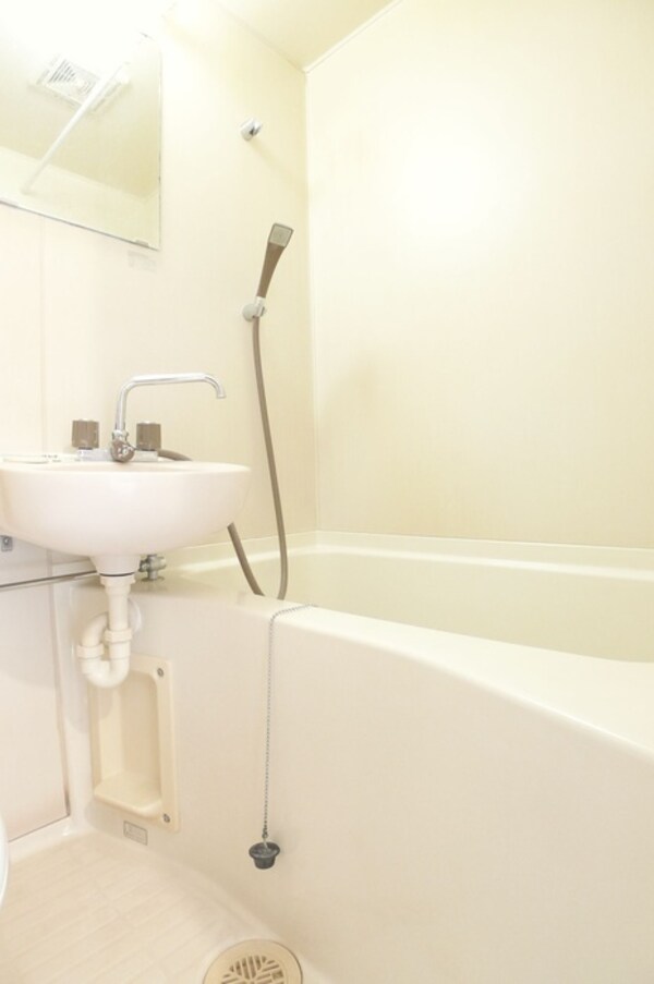 バス／シャワールーム等