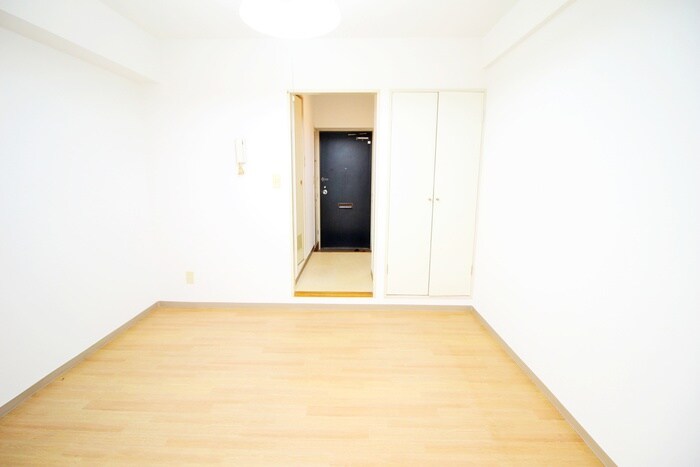 物件内観写真13　(居室)