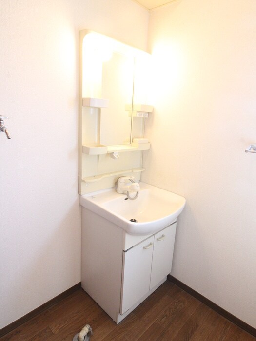 物件内観写真9　(洗面)