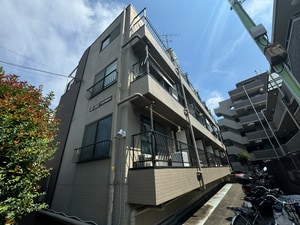 ロ－リエ常盤台外観写真