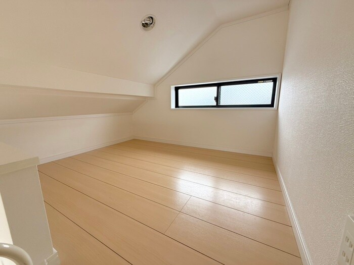 物件内観写真15　(ロフト)