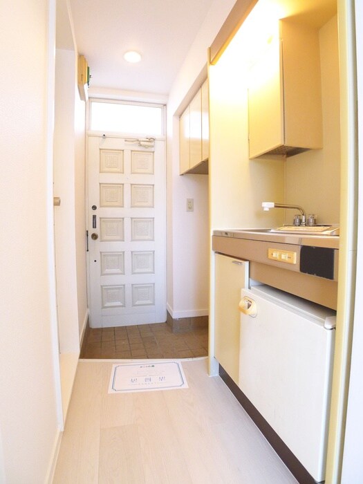 物件内観写真14　(廊下)