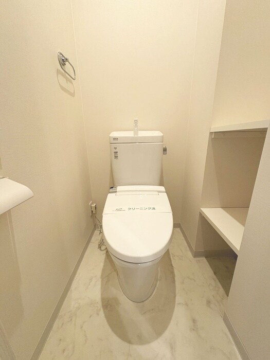 物件内観写真14　(トイレ)