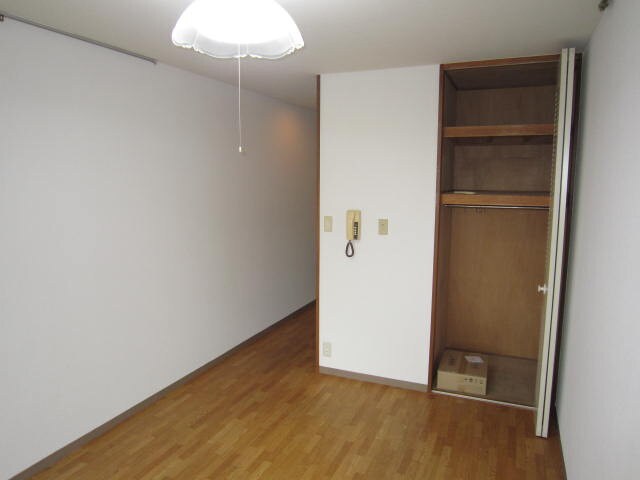 物件内観写真9　(収納)
