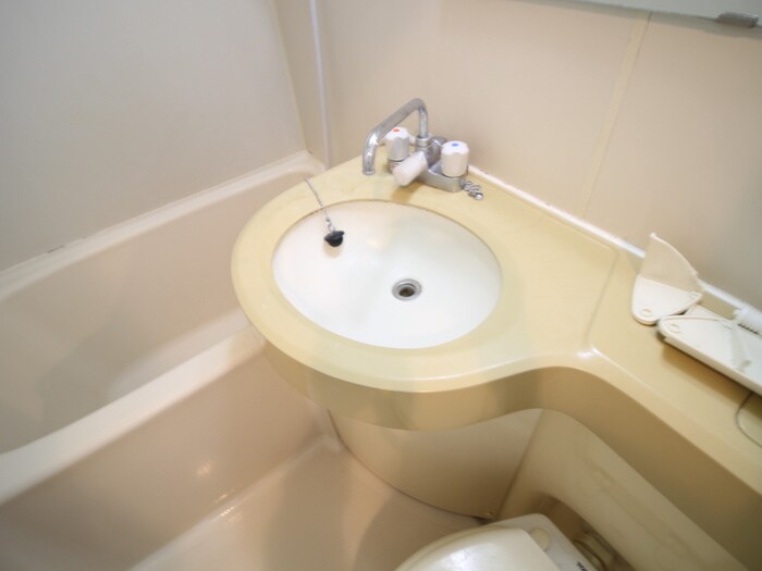 物件内観写真9　(洗面)