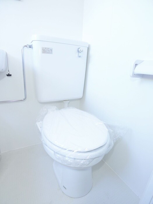 物件内観写真11　(トイレ)