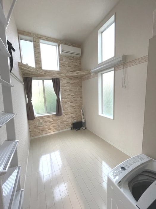 物件内観写真12　(居室)