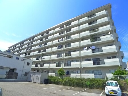 小根本コンド（304）外観写真