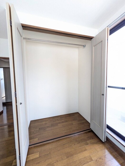 物件内観写真15　(収納)