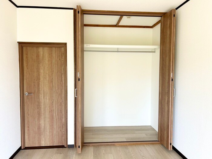 物件内観写真10　(収納)