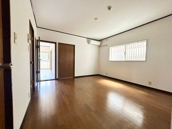 物件内観写真11　(内観写真)