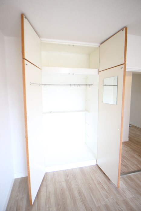 物件内観写真13　(収納)