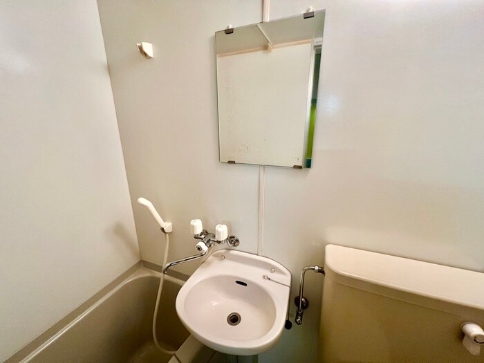 物件内観写真11　(洗面)