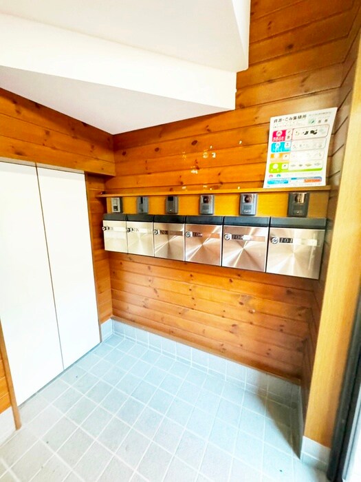 物件外観写真5　(建物設備)