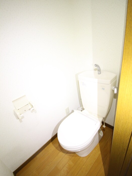 物件内観写真14　(トイレ)