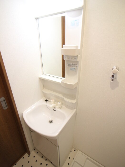 物件内観写真11　(洗面)