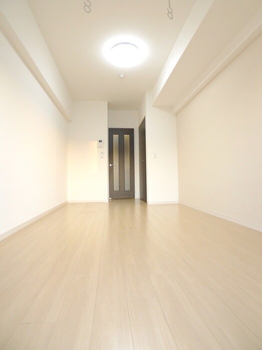 物件内観写真9　(室内からの展望)