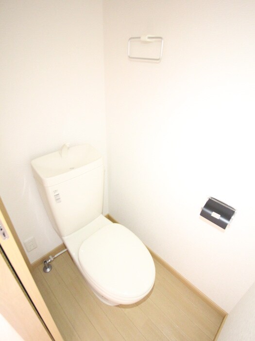 物件内観写真10　(トイレ)