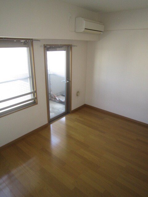 物件内観写真14　(居室)