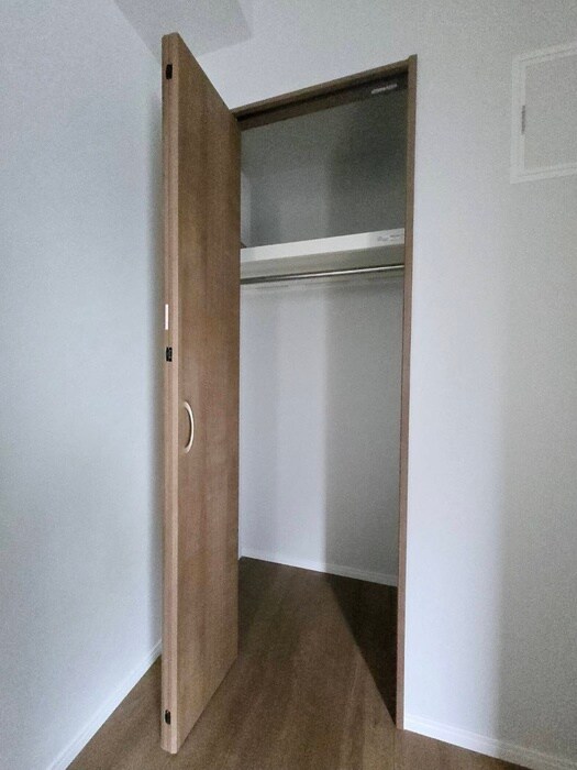物件内観写真10　(収納)