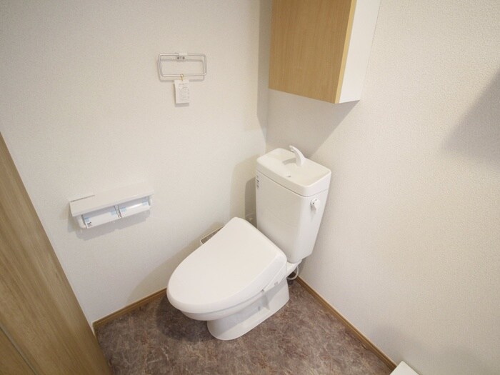 物件内観写真11　(トイレ)